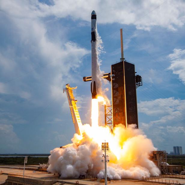 CAPE CANAVERAL, FLORIDA - MAY 30: In this SpaceX handout image, a Falcon 9 rocket carrying the company's Crew Dragon spacecraft launches on the Demo-2 mission to the International Space Station with NASA astronauts Robert Behnken and Douglas Hurley onboard at Launch Complex 39A May 30, 2020, at the Kennedy Space Center, Florida. The Demo-2 mission is the first launch of a manned SpaceX Crew Dragon spacecraft. It was the first launch of an American crew from U.S. soil since the conclusion of the Space Shuttle program in 2011. (Photo by SpaceX via Getty Images)