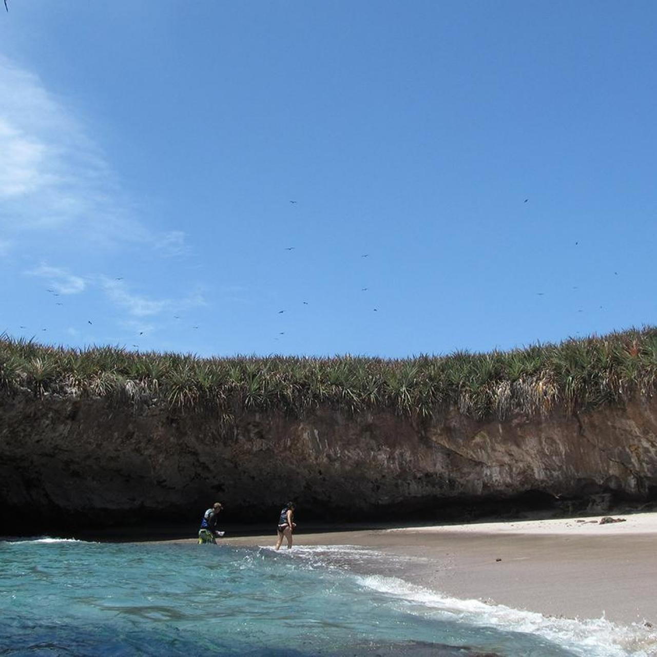 Theres A Hidden Beach In Mexico Called Playa del Amor Travel and Exploration Discovery pic