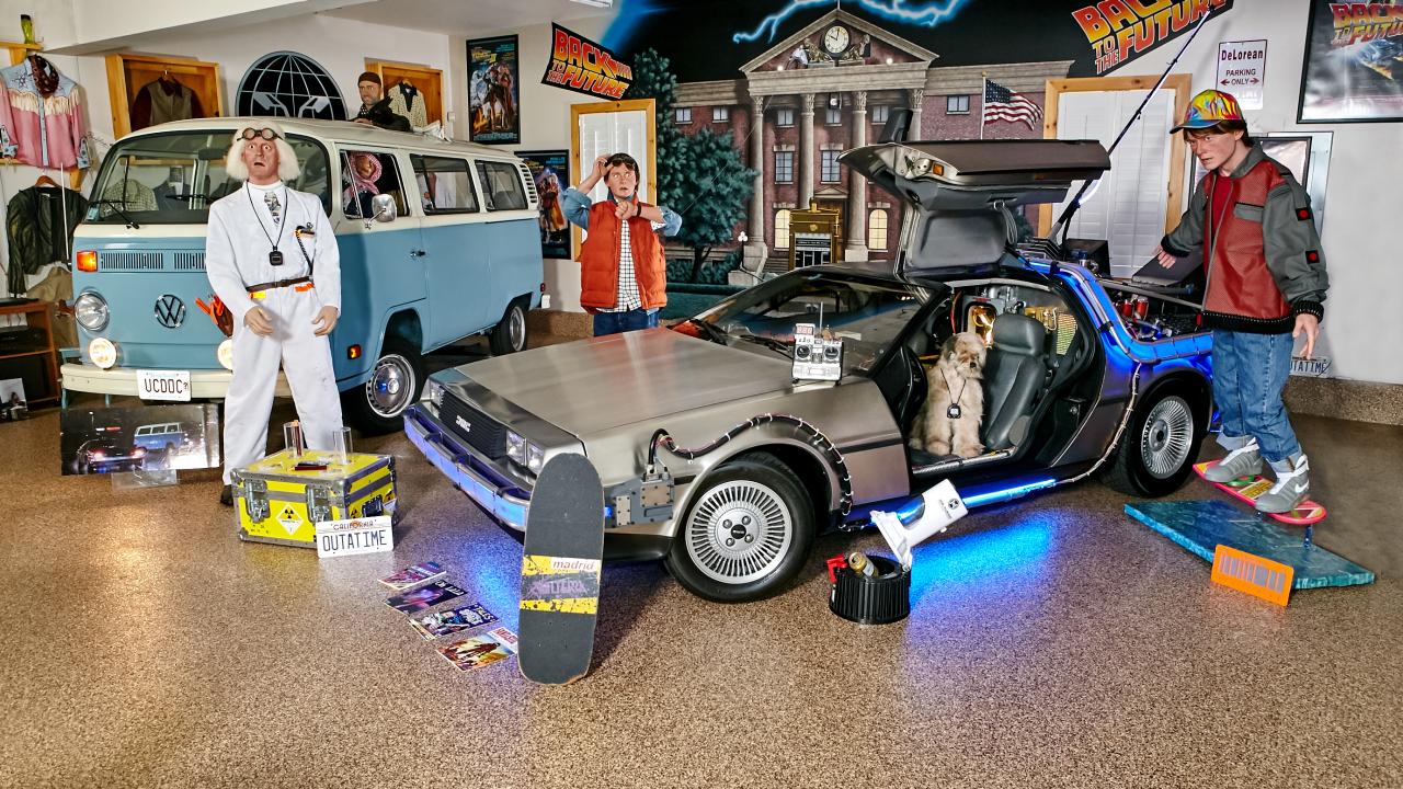 michael j fox foundation delorean auction price