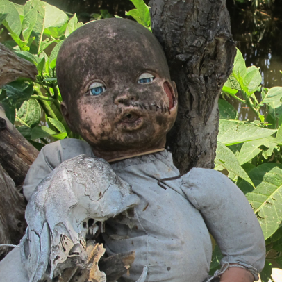 The Island of the Dolls Has a Murky and Terrifying History