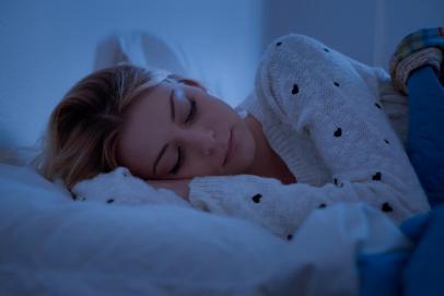 Cold or Cozy? How Room Temperature Affects Your Sleep. – Sound of Sleep