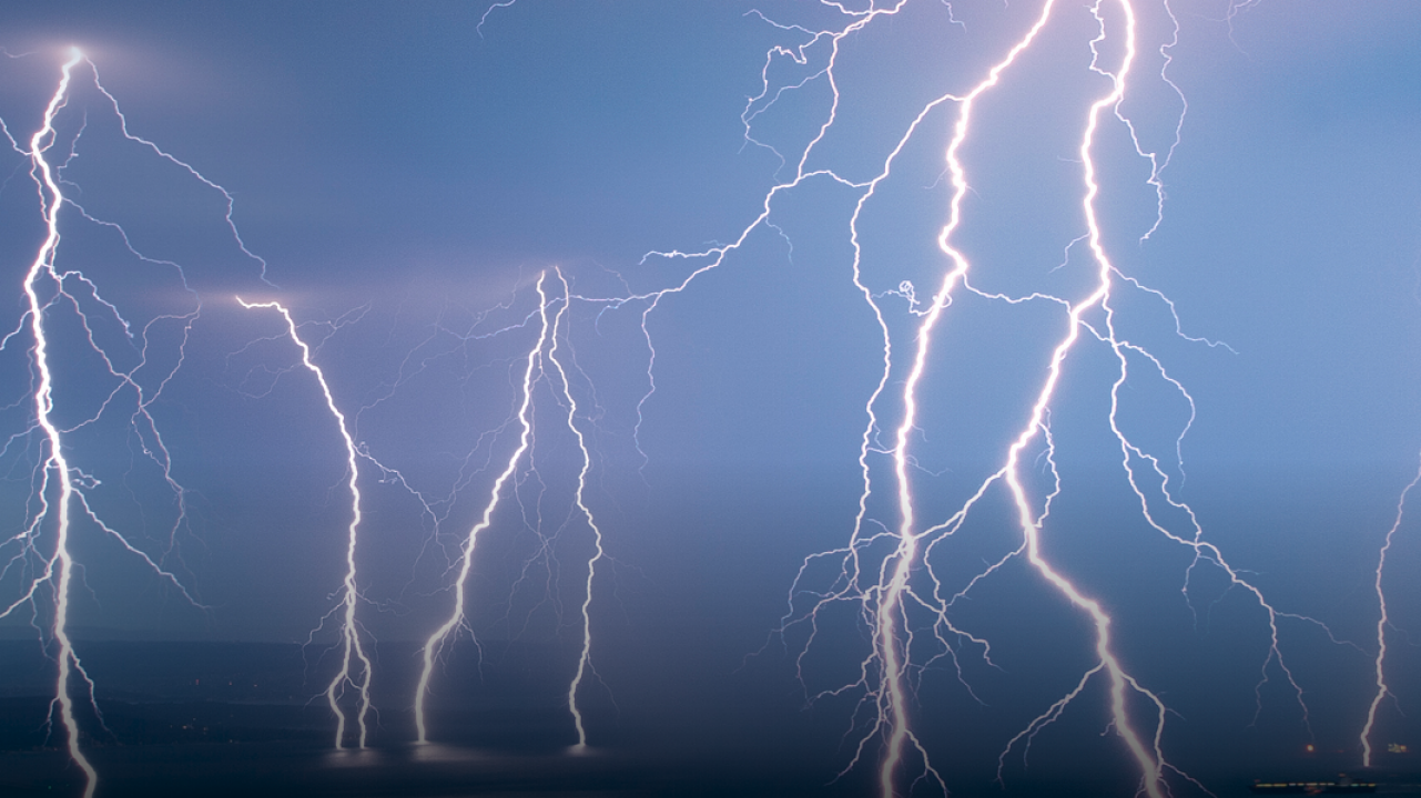 5 of the Weirdest Types of Lightning | Latest Science News and