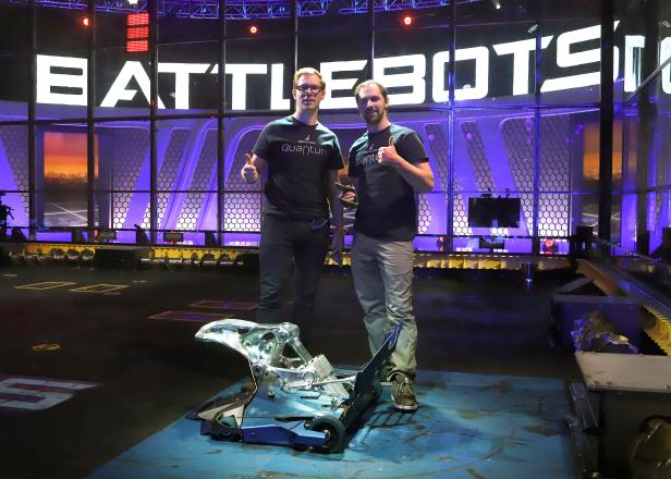 Episode 401 | BattleBots | Discovery