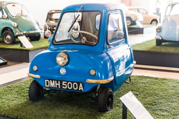 The Tiny Weird World Of Microcars | Latest Car News And Auto Shows |  Discovery