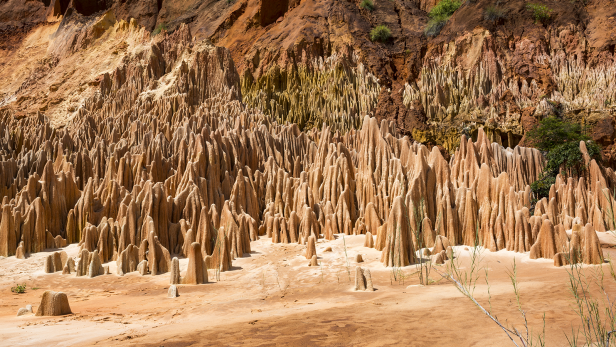 Madagascar's Grand Tsingy: A Forest of Giant Limestone Needles, Travel and  Exploration