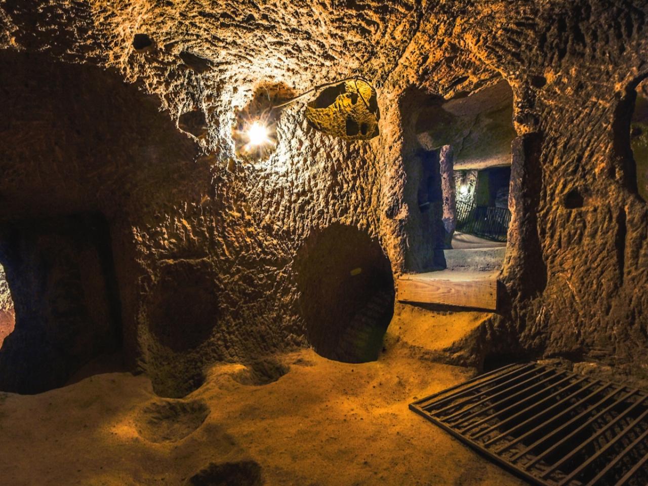 Derinkuyu: The Ancient Underground City Big Enough for 20,000