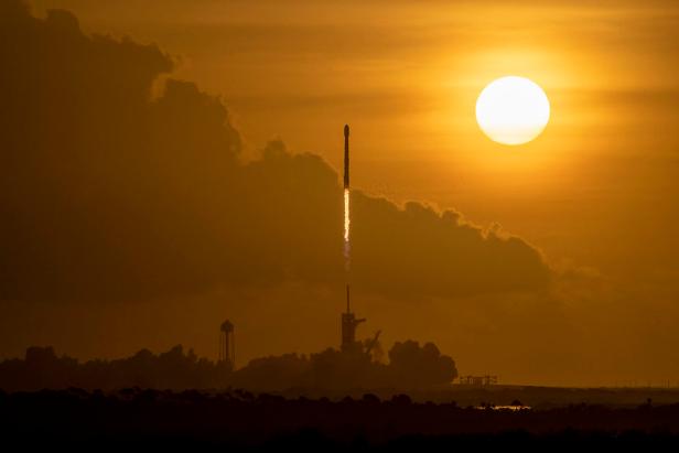Space Nov November: What's New in Space Exploration This Month? | Discovery