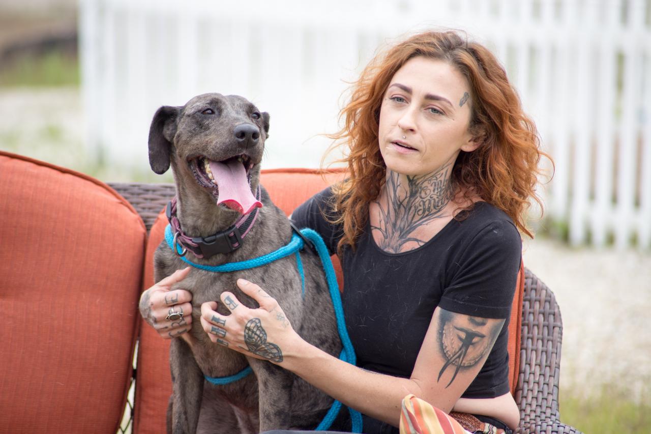 Meet The Women Of Pit Bull And Parolees Dnews Discovery