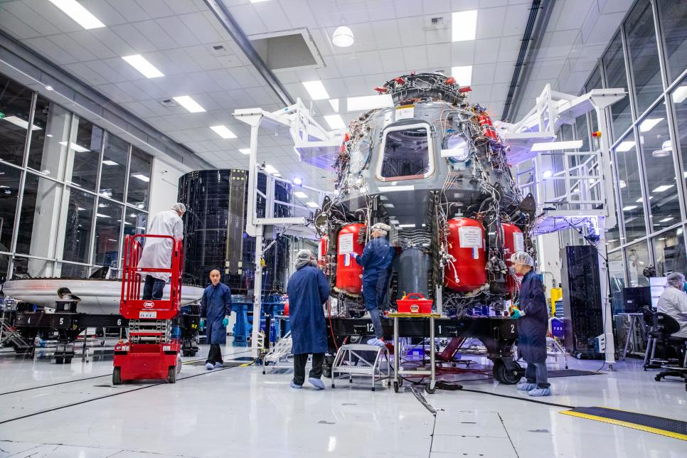 October 2019: NASA visits SpaceX