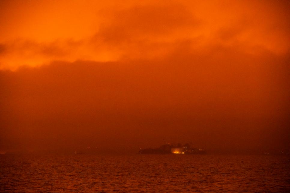 Wildfires Cause Orange Skies Across Northern California | Discovery