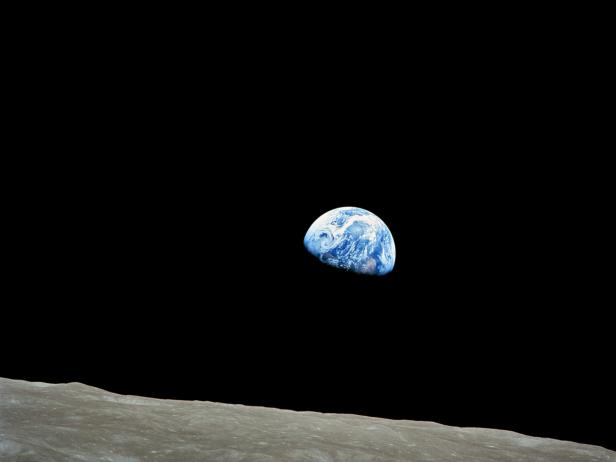 China and Russia are Building a Lunar Space Station Together | Discovery