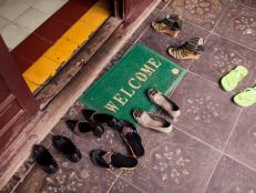 Today, you&rsquo;ll learn about why it's best to leave your shoes at the door when you come inside, how animals form and maintain their mesmerizing murmurations, and how certain food storage products release sub-microscopic, plastic particles when exposed to hot water.