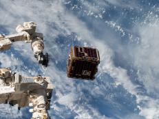 Space junk is a growing threat to mankind’s future. Old rocket parts, failed satellites, and pieces from previous space missions form a cloud of 750,000 pieces of debris circling the Earth at high speed. Scientists say an urgent clean-up is needed to prevent an environmental crisis in space.