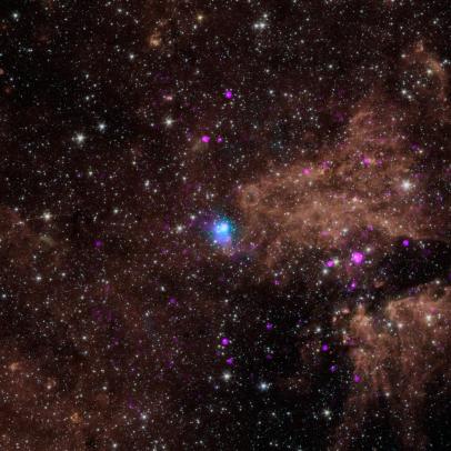 Powerful, Pulsating Core of Star