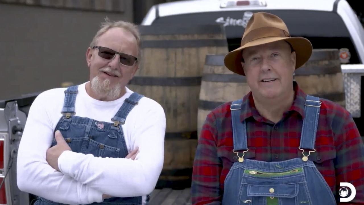 MOONSHINERS: Toast to Tickle