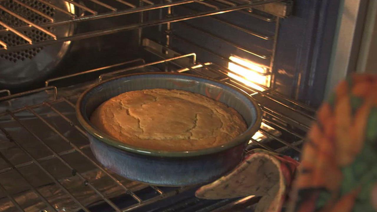 How to Make Eve Kilcher’s Cornbread Stuffing